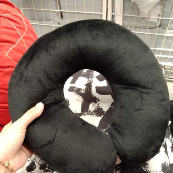 IKEA Backglim Travelling Neck Pillow - Image 3