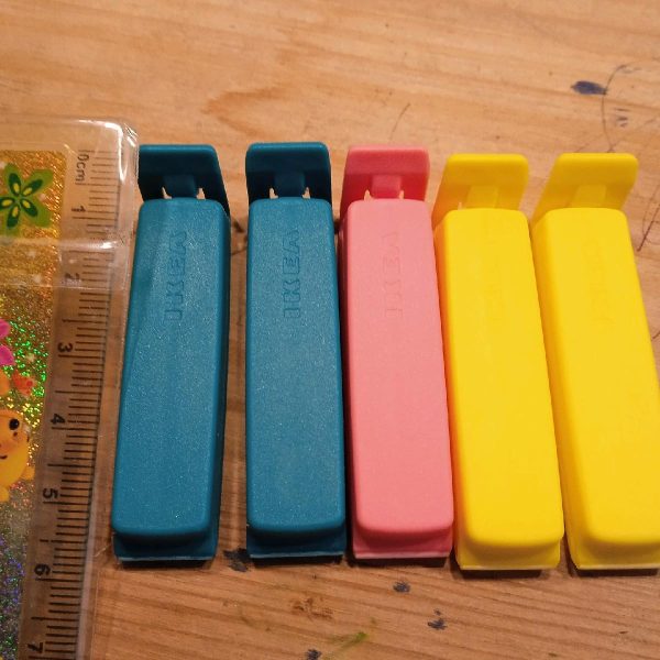 Ikea bevara klip penutup plastik makanan 5 cm warna random 5 pc clip sisa makanan - Image 3