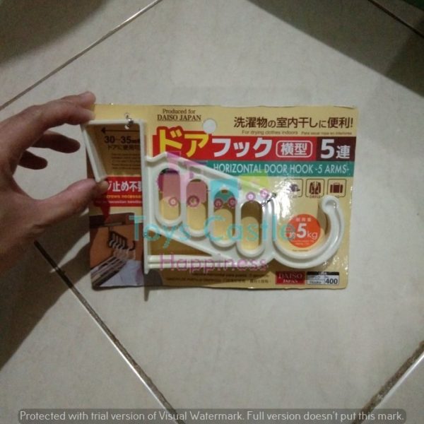 Daiso horizontal door hook 5 arms gantungan selip pintu max beban 5 kg TC-0185