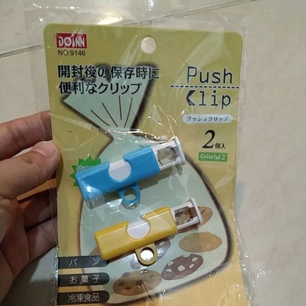 Push clip reusable 2pc klip penutup plastik snack cookies roti TC-0644