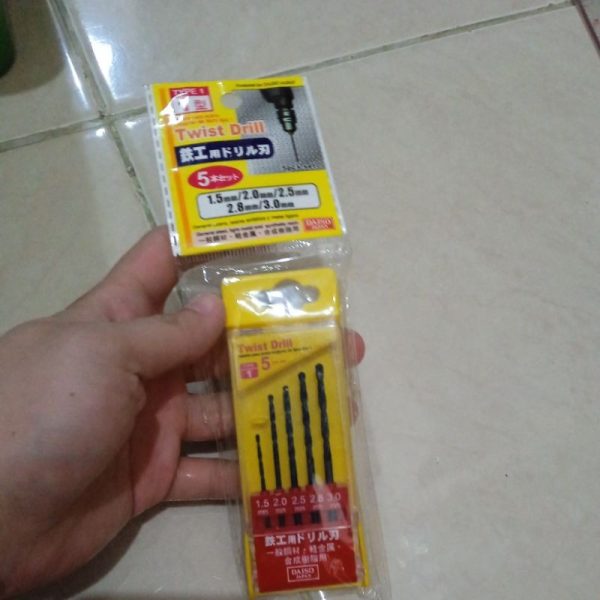 DAISO mata bor besi ukuran kecil 5pc twist drill TC-0584