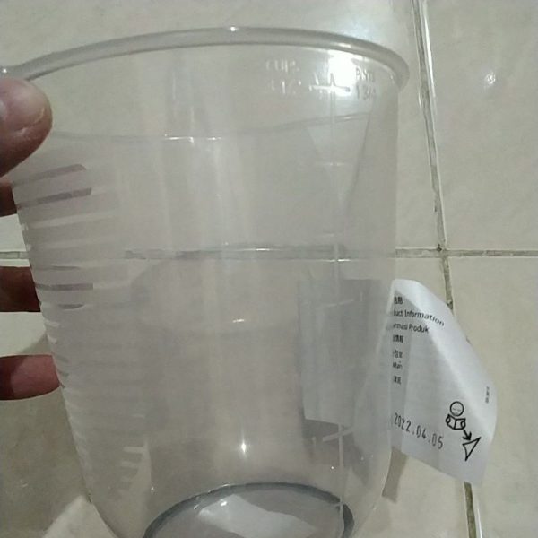 IKEA BEHOVA gelas ukur plastik dengan alas anti slip measuring glass 1L TC-0336 - Image 3