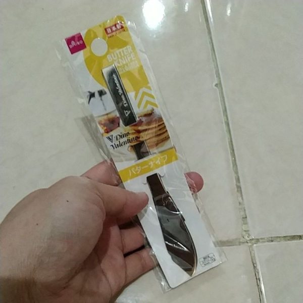 Daiso butter spoon sendok oles mentega selai roti butter knife TC-0778