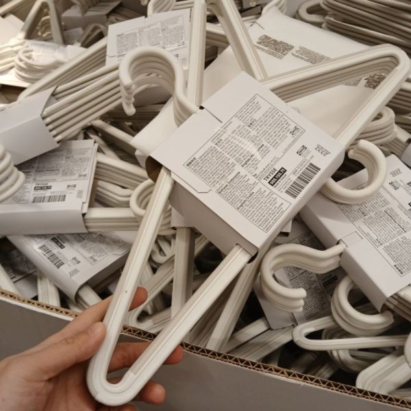 IKEA TRYSSE gantungan baju hanger putih anti slip 5pc