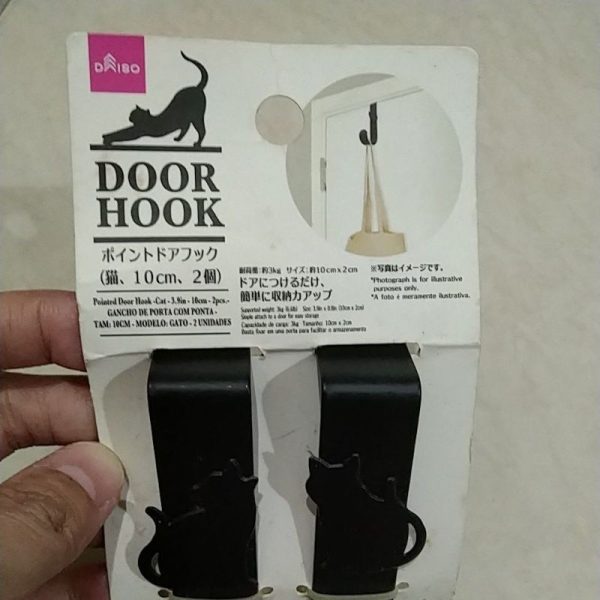 Daiso door hook pengait baju tas 10 cm 2pc bahan besi model selip pintu tanpa perlu bor TC-0675 - Image 2