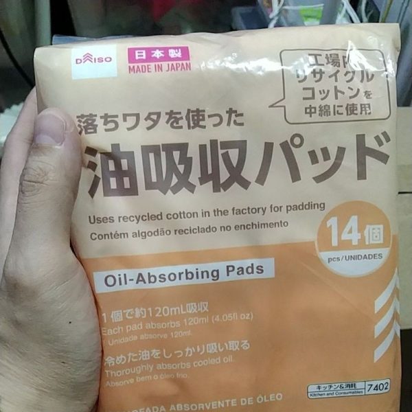 Daiso oil absorbing pads kapas serap minyak goreng bekas 14 pc go green TC-0495 - Image 2