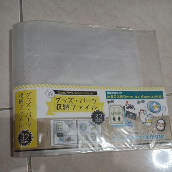 DAISO map penyimpanan aksesoris kecil pocket map holder 32 pockets